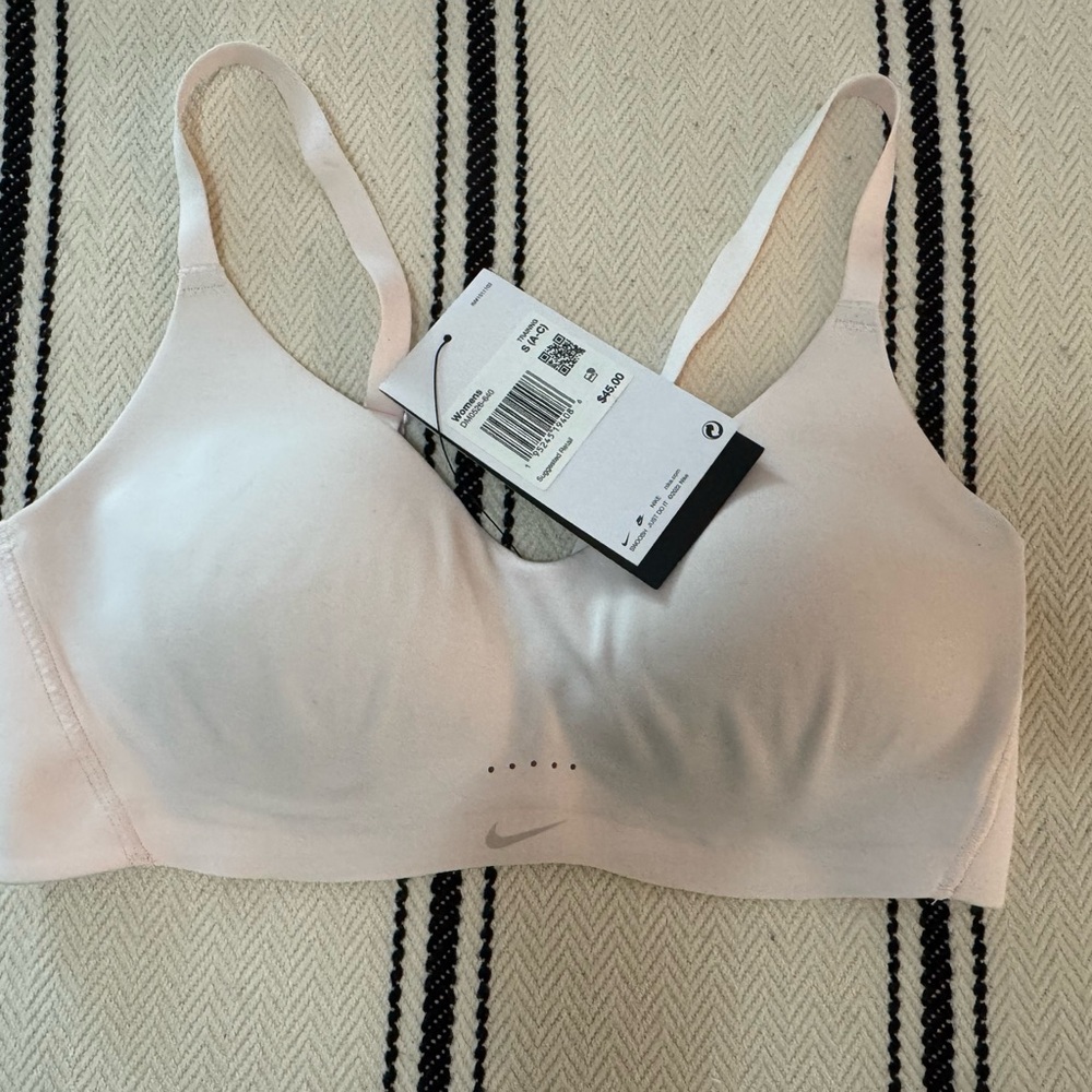Nike Alate Bra